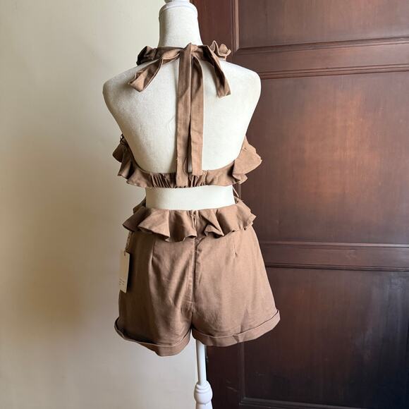 ROSEVELVET | Tan Linen Blend Ruffle Trim Halter Cutout Romper | Small BNWT - Picture 4 of 8